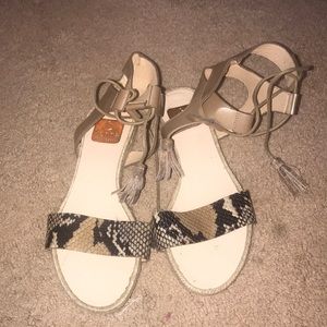 Snakeskin print sandals